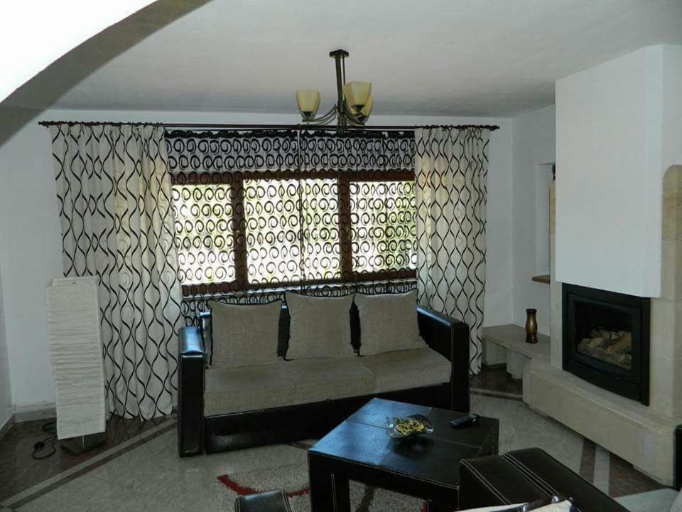 Casa Cristian Villa ซินายา ภายนอก รูปภาพ